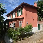 Casa Di Dino Brusa Hébergement de vacances *